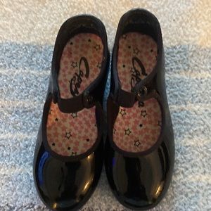 Capezio shuffle tap shoes